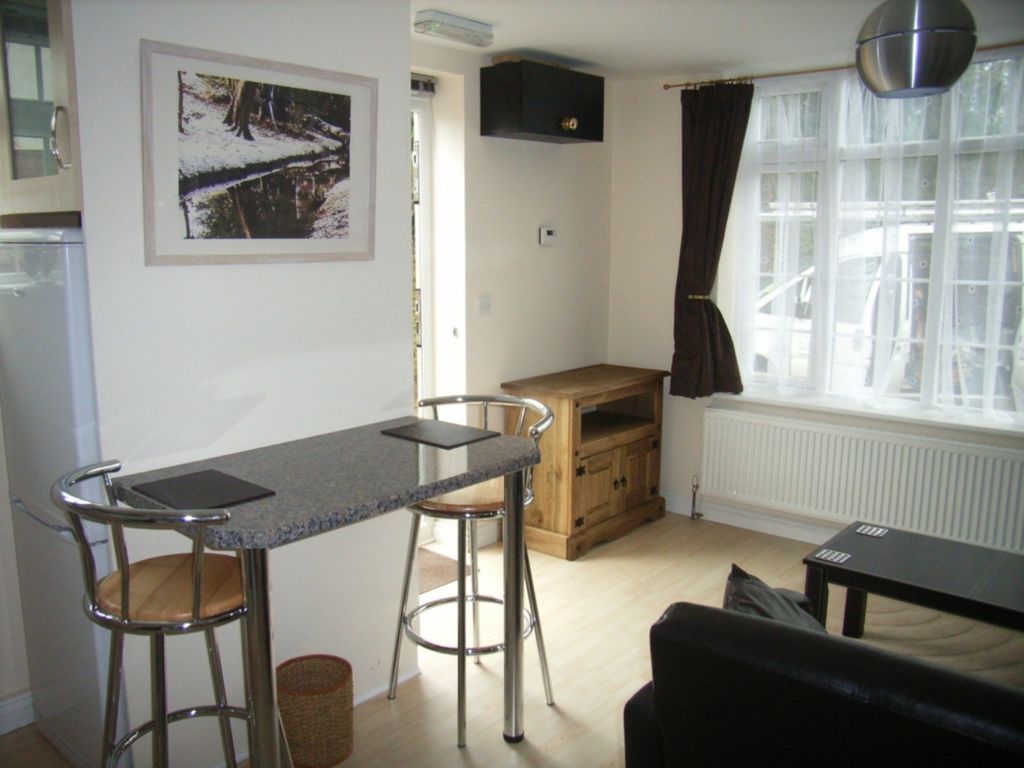 Property photo 3 of 6 4487562