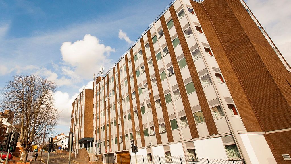 Property photo 3 of 4