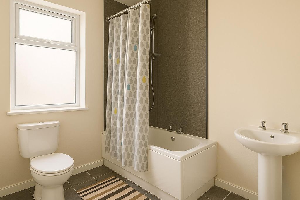 Property photo 3 of 6 Bathroom