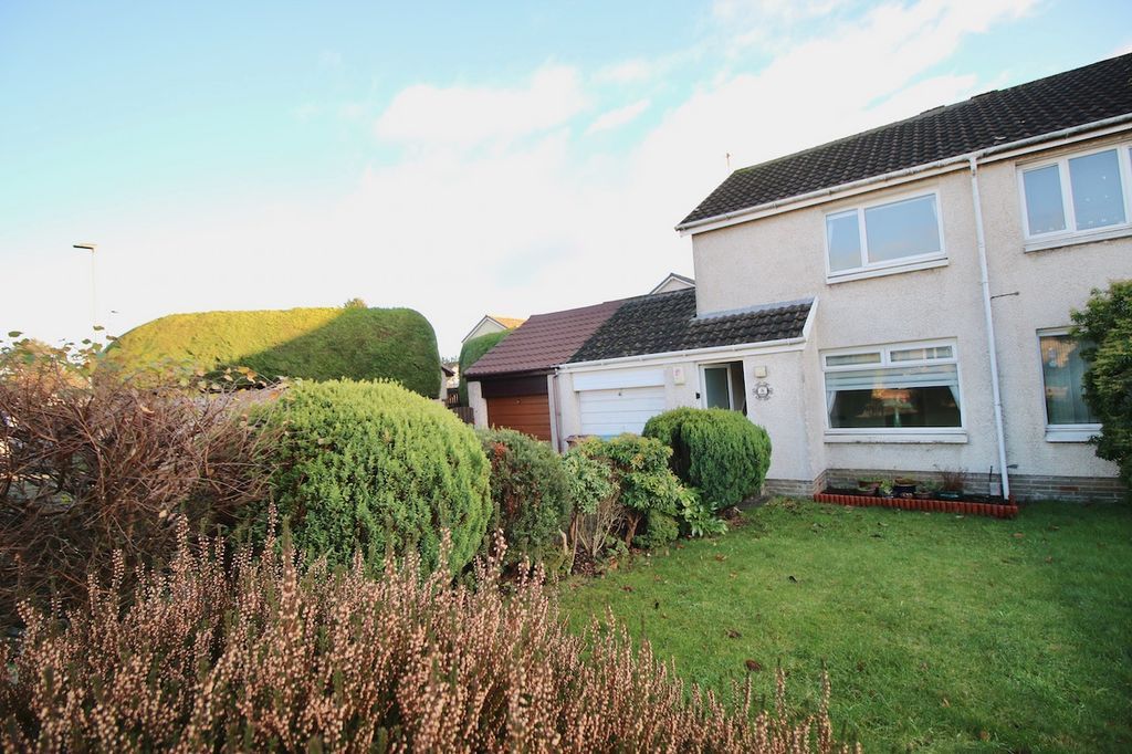 Property photo 2 of 22