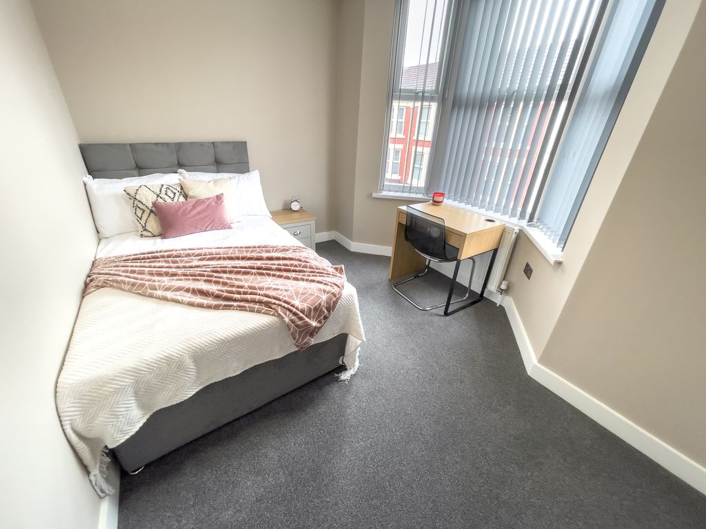 Property photo 3 of 13 Img_5306