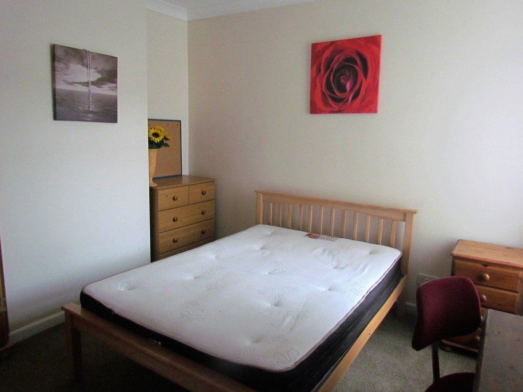 Property photo 2 of 9 Photo 11