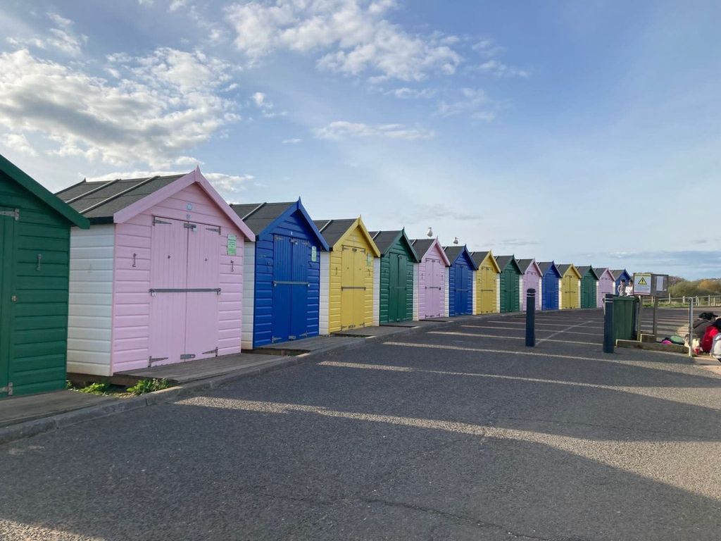 Property photo 3 of 6