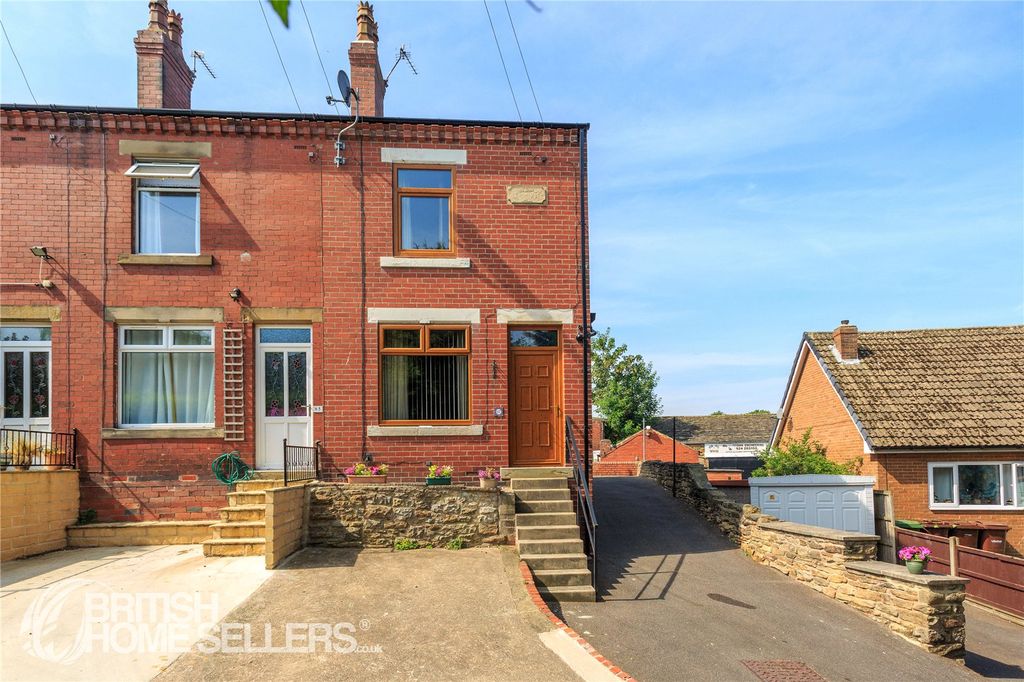 Property photo 1 of 31 Picture No. 19