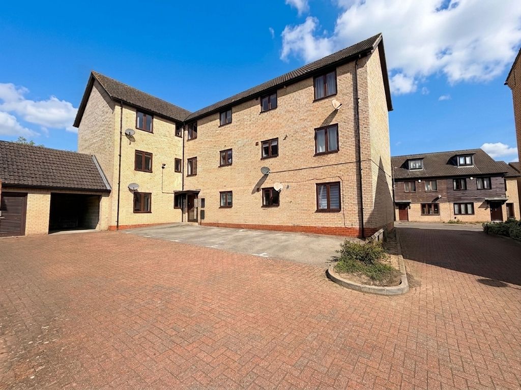 Property photo 1 of 12 Block