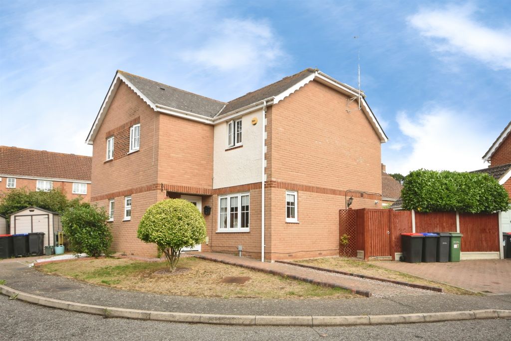 Property photo 1 of 18