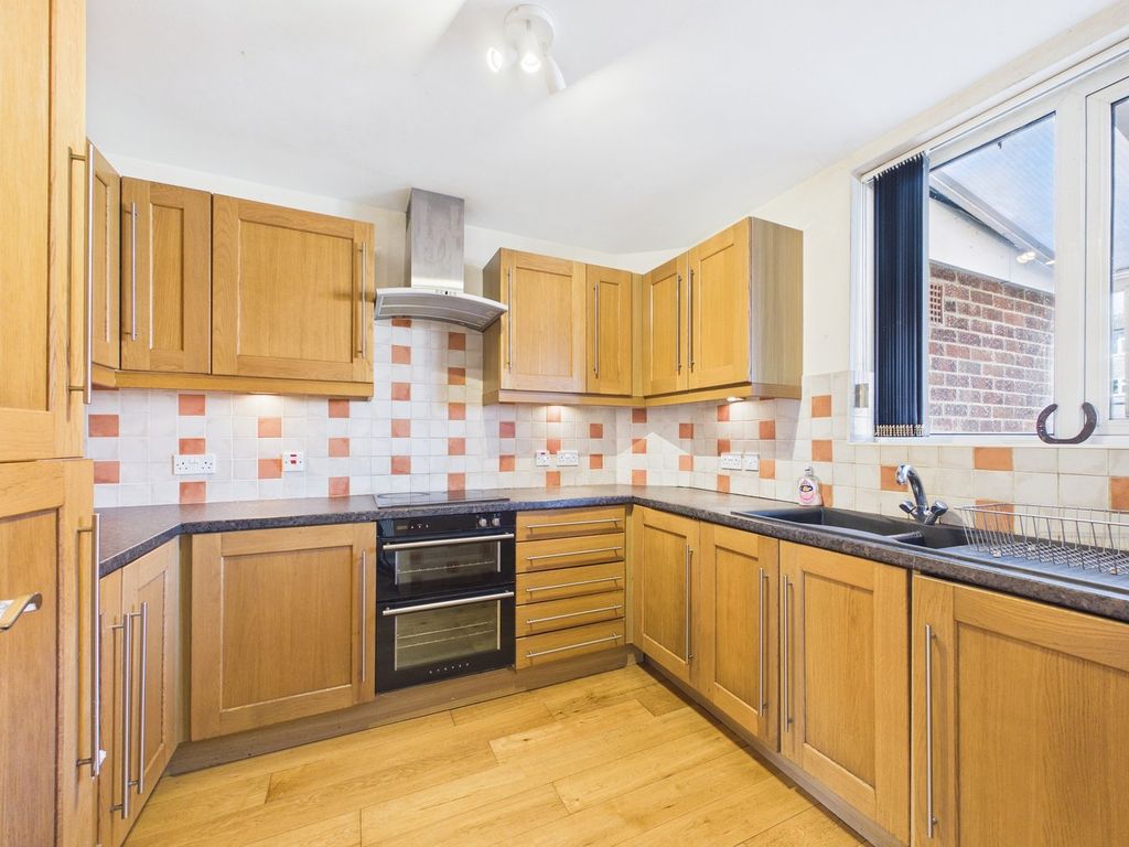 Property photo 3 of 15