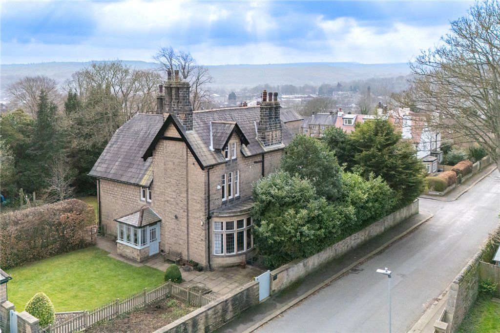 Property photo 1 of 40 Main