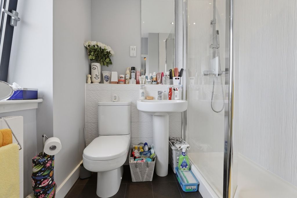 Additional image 12 of 2 bed flat for saleAccord Avenue, Paisley, Renfrewshire PA2