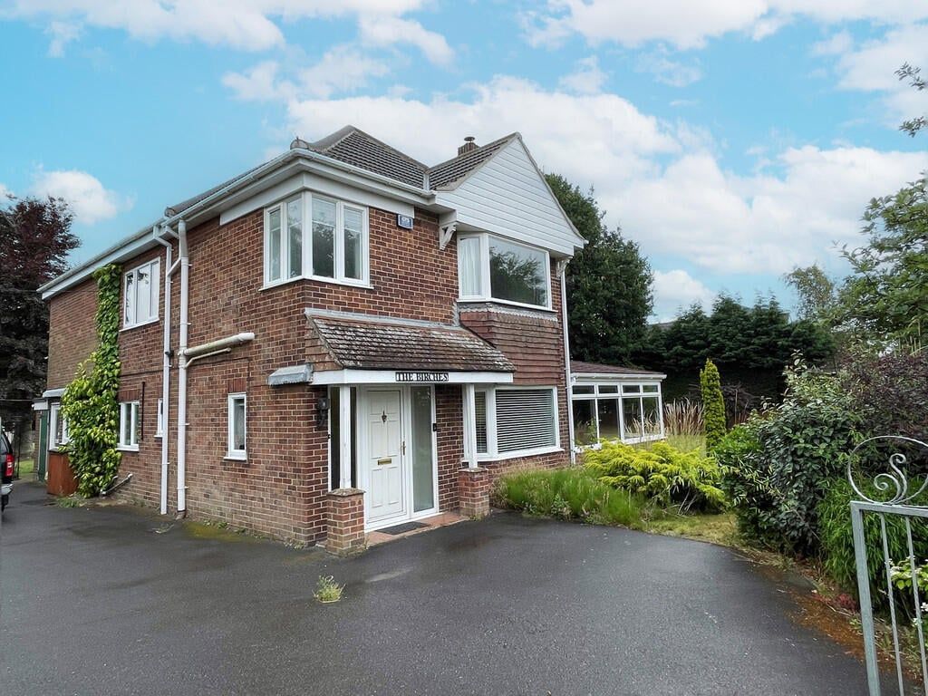 Property photo 1 of 43