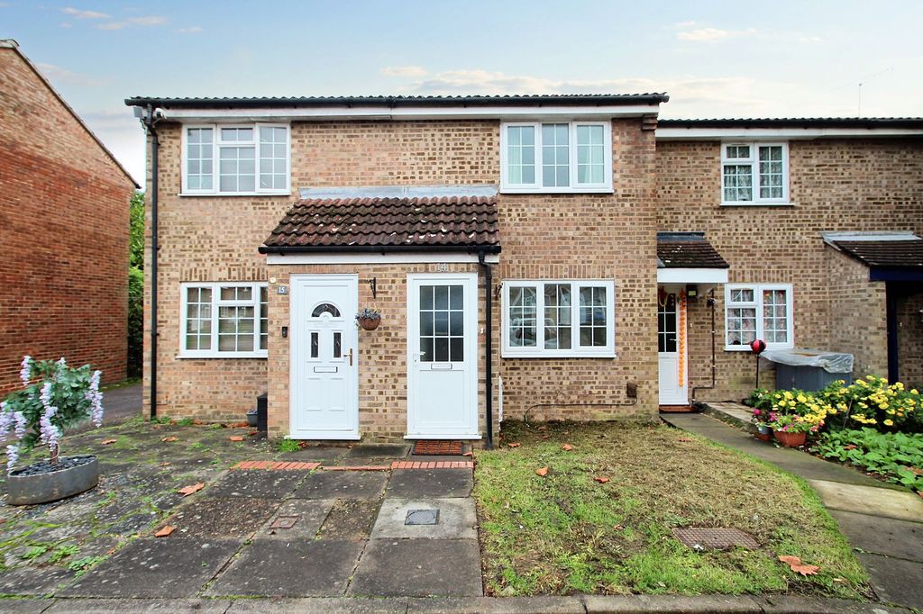 Property photo 1 of 12