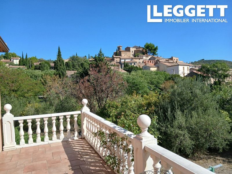 Property photo 2 of 10