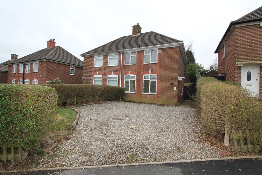 Property photo 1 of 3