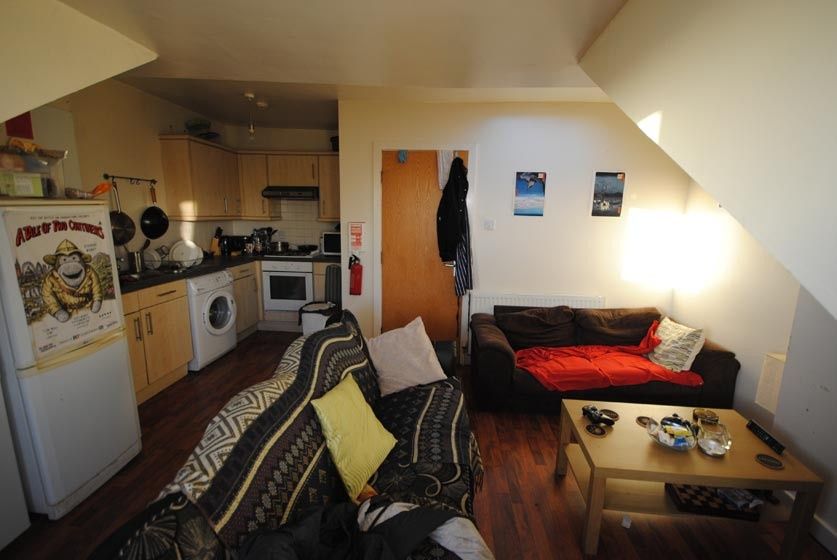 Property photo 3 of 36 Cozy Furnished Living Room With Two Sofas, A Coffe...