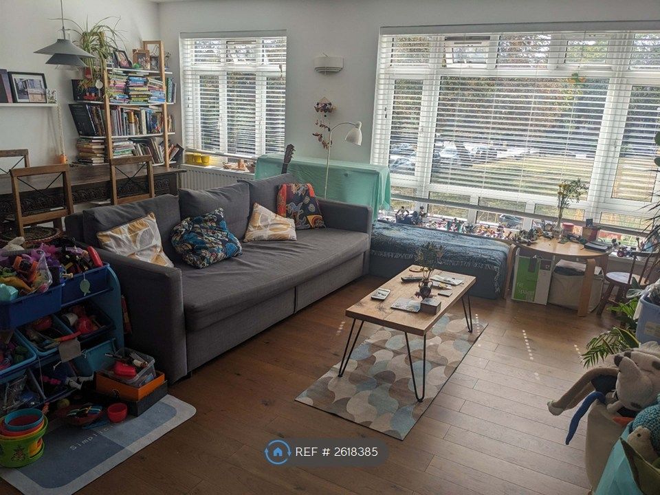 Property photo 3 of 14