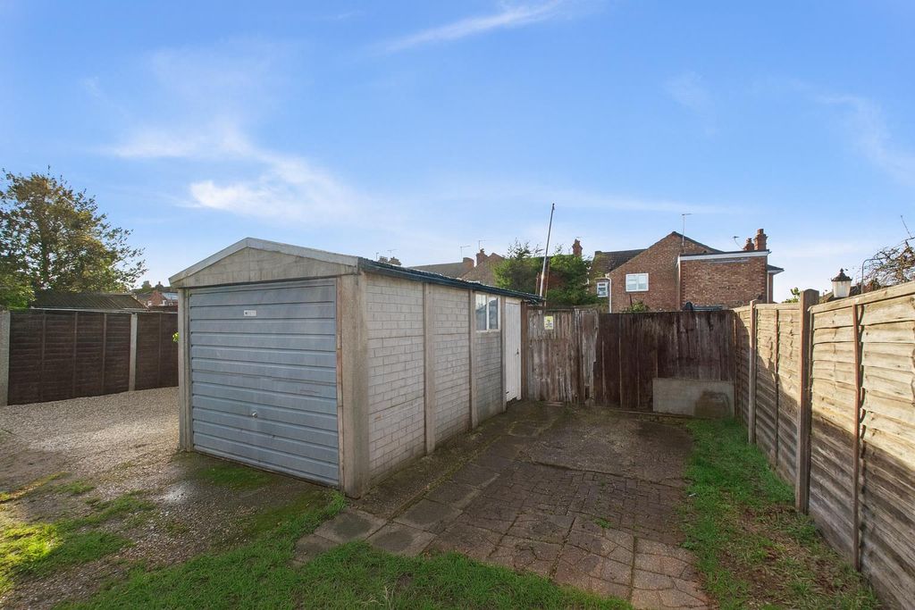 Property photo 2 of 20 Cam01659G0-Pr0611-Still0189.Jpg