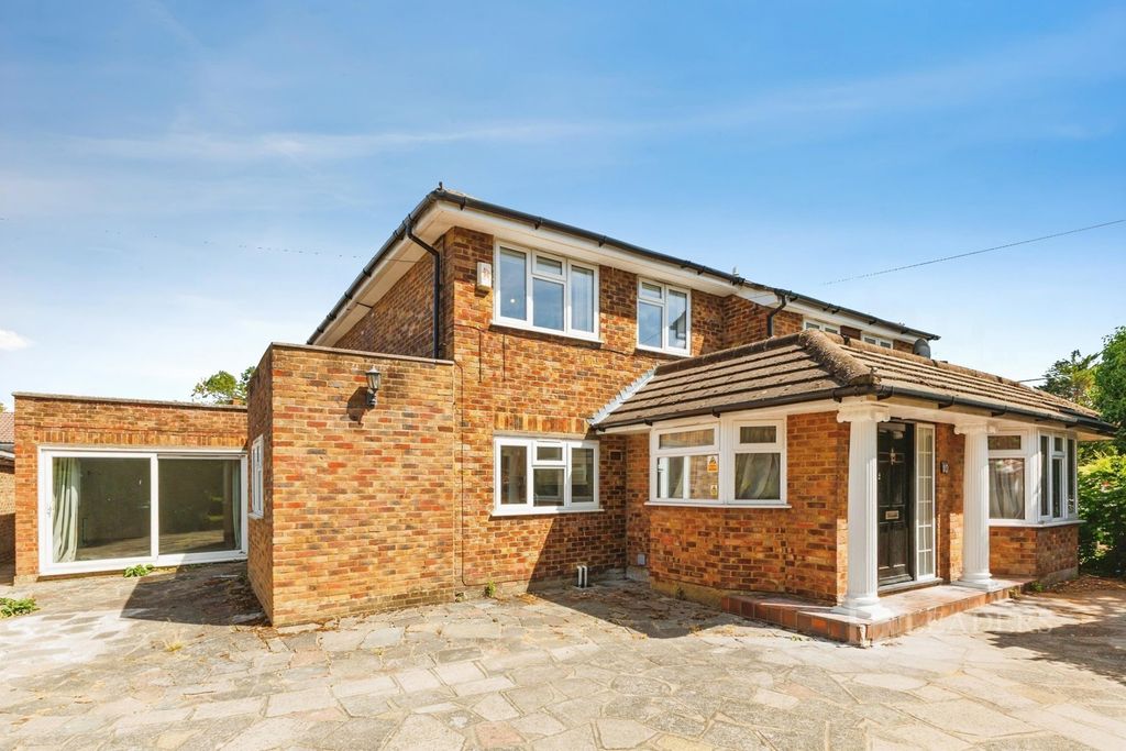 Property photo 1 of 17 Pbox-Img.Jpg