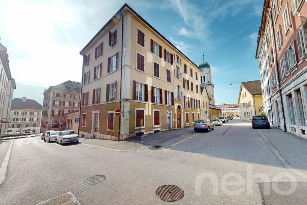 Property photo 1 of 13