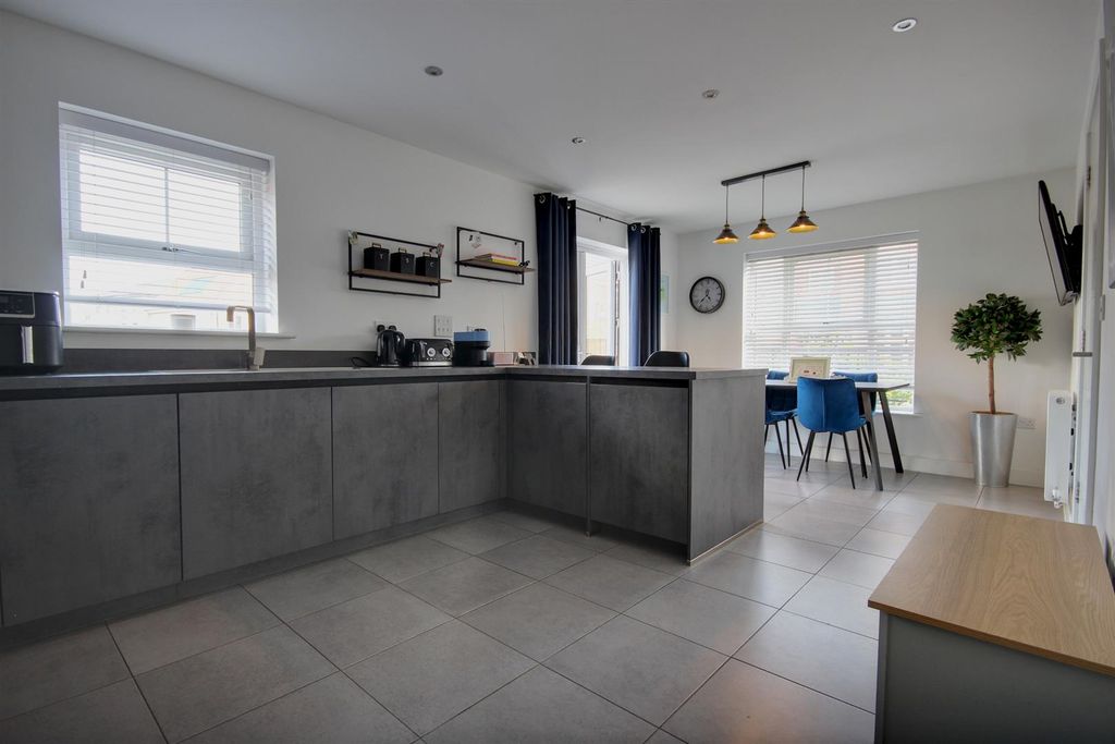 Property photo 3 of 22 Gwd (16).Jpg