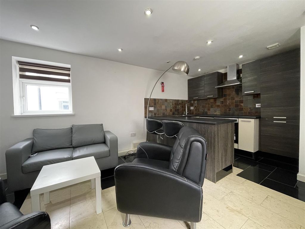 Property photo 3 of 7 Img_5150.Jpg