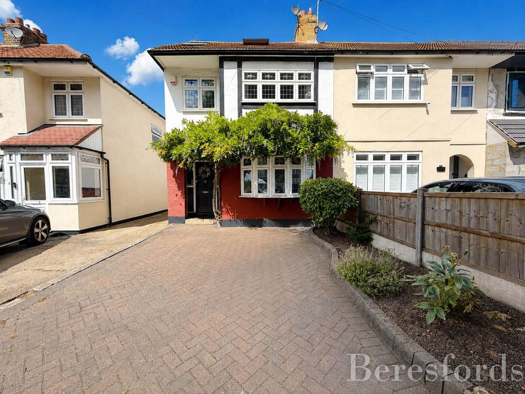 Property photo 1 of 24 Picture No. 54