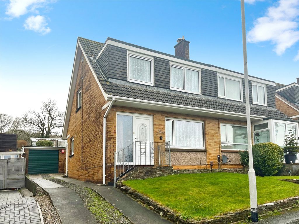 Property photo 1 of 21 1 - Picture No. 02