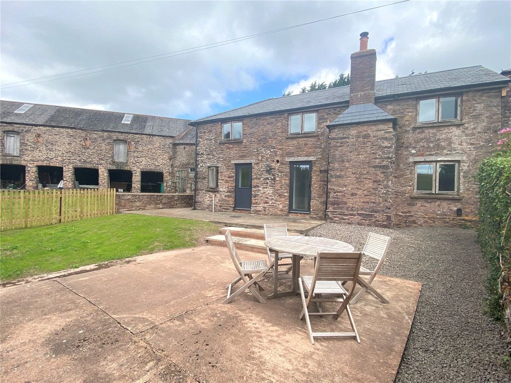 Property photo 1 of 17 Picture No. 03