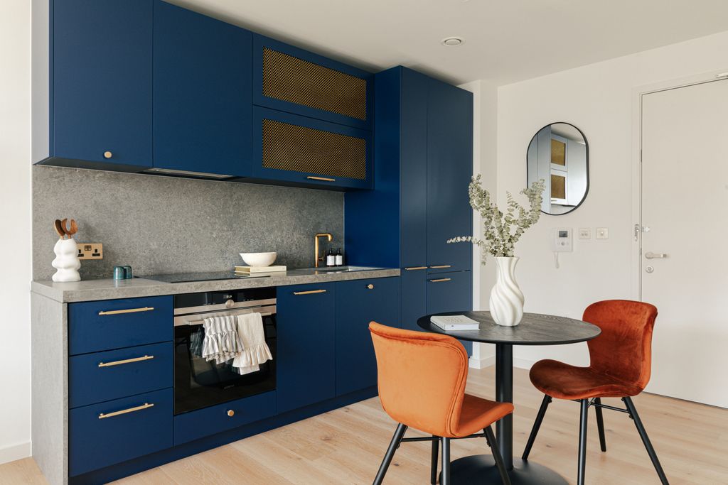 Property photo 2 of 20 Gallery