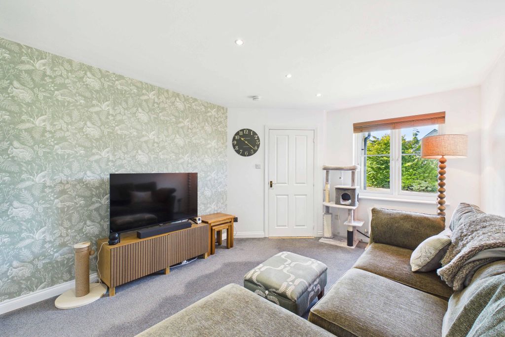 Property photo 2 of 15 Property Image 2