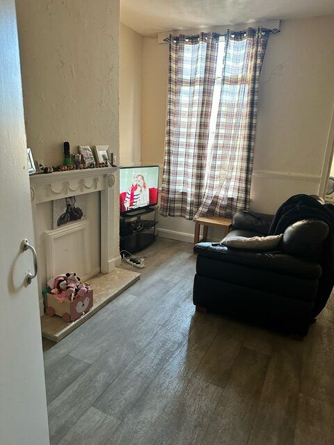 Property photo 3 of 3