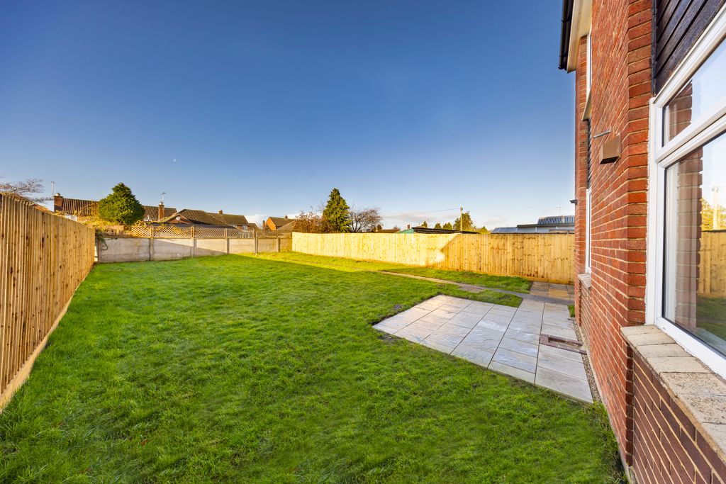 Property photo 2 of 15 Front