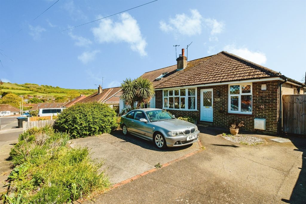 Property photo 1 of 26