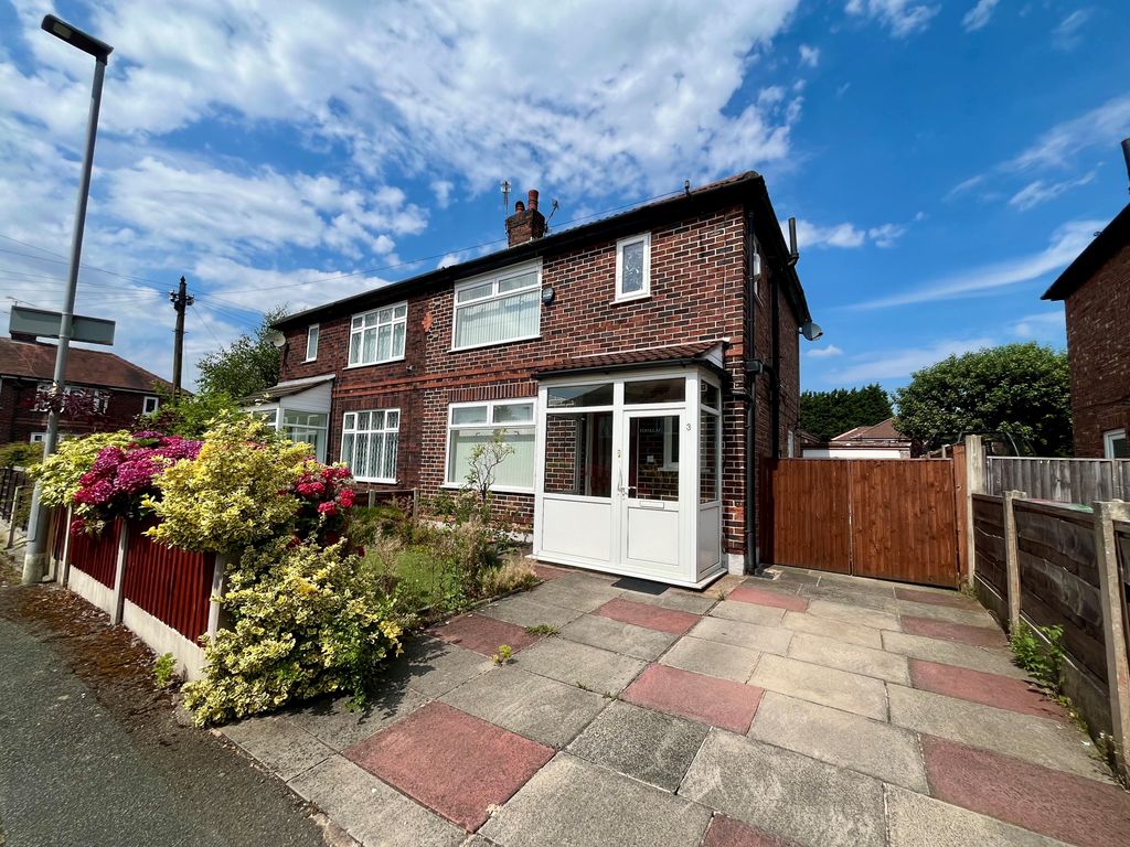 Property photo 2 of 10