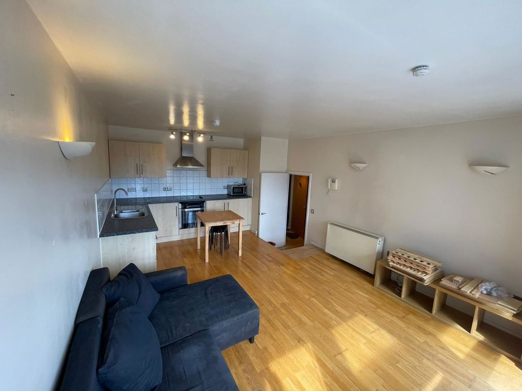 Property photo 1 of 5