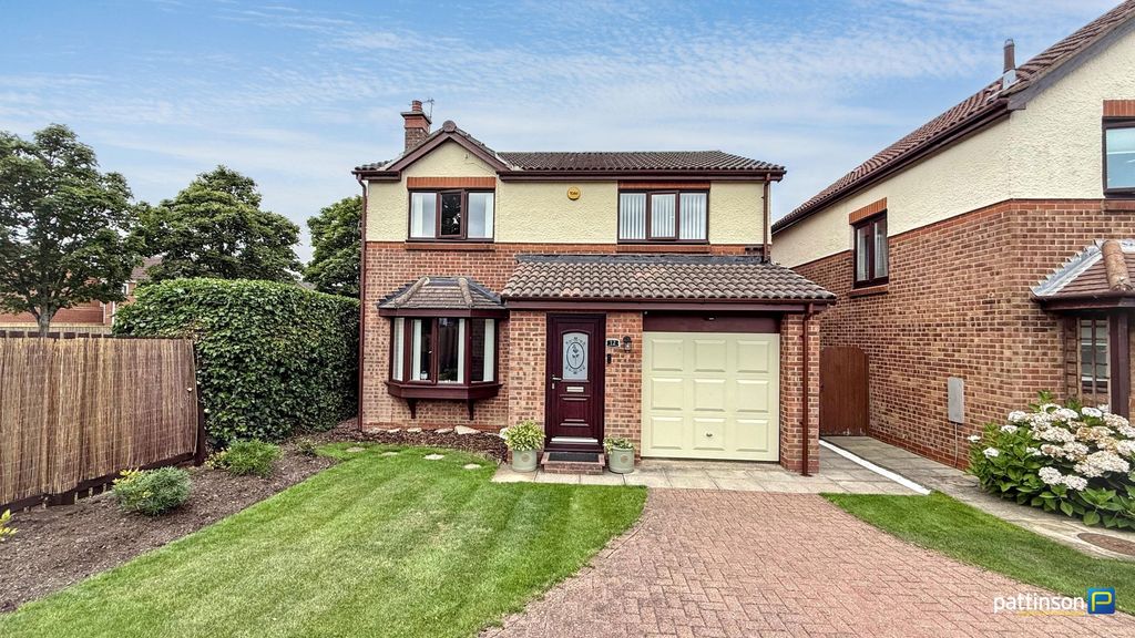 Property photo 1 of 37