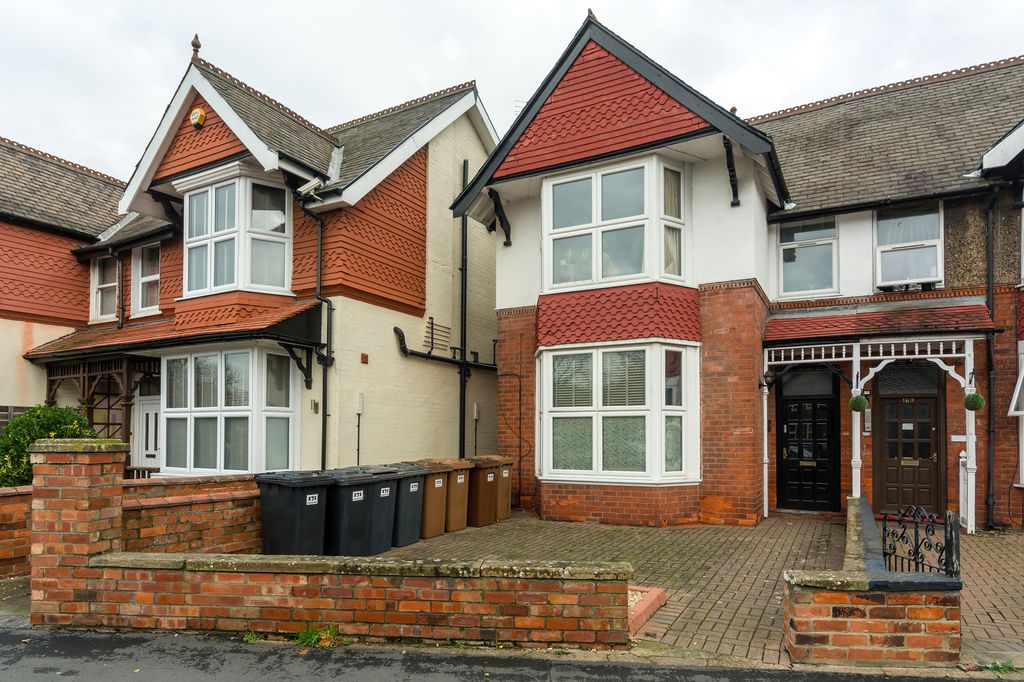 Property photo 1 of 57