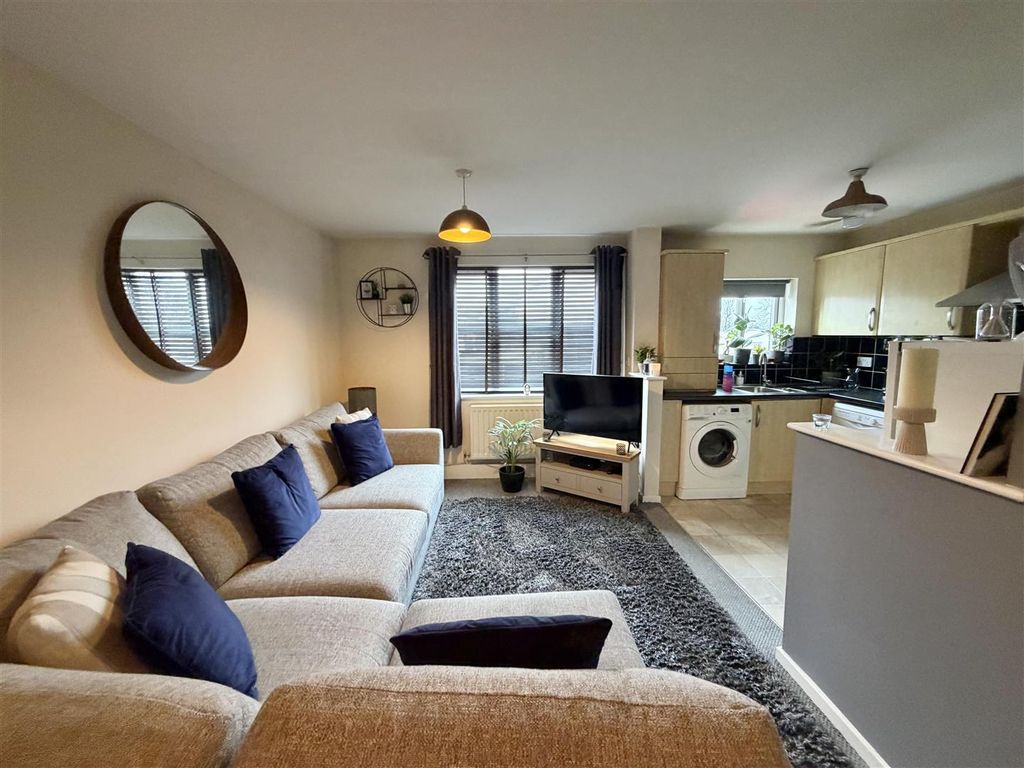 Property photo 2 of 9 Img_9550.Jpeg