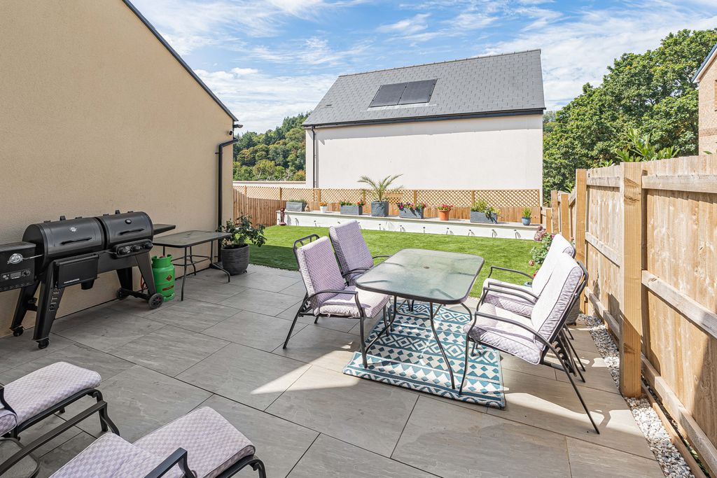 Property photo 2 of 17 Patio