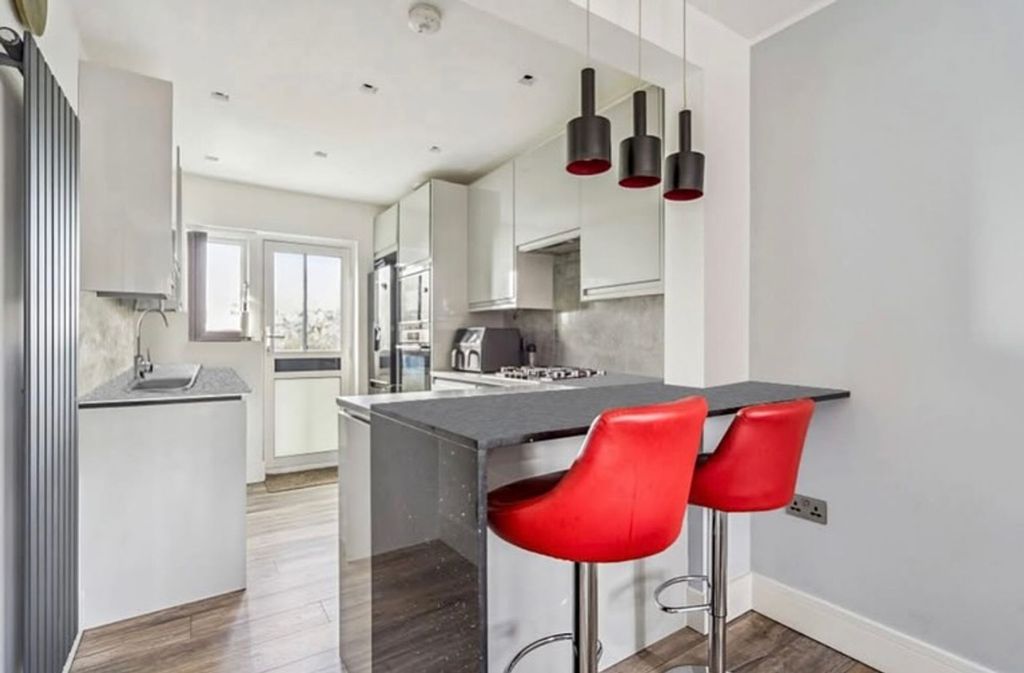 Property photo 1 of 13 Kitchen