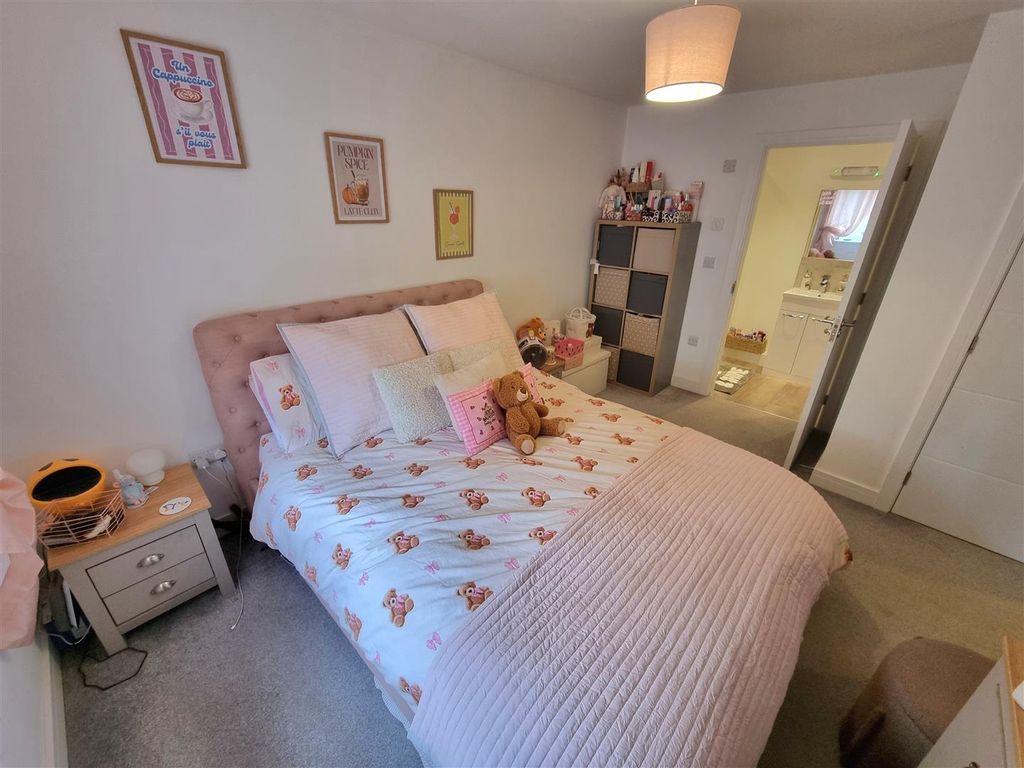 Additional image 4 of 3 bed end terrace house for saleBrooks Avenue, Holsworthy EX22
