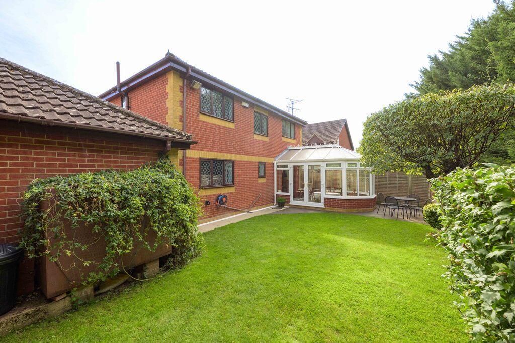 Property photo 3 of 21