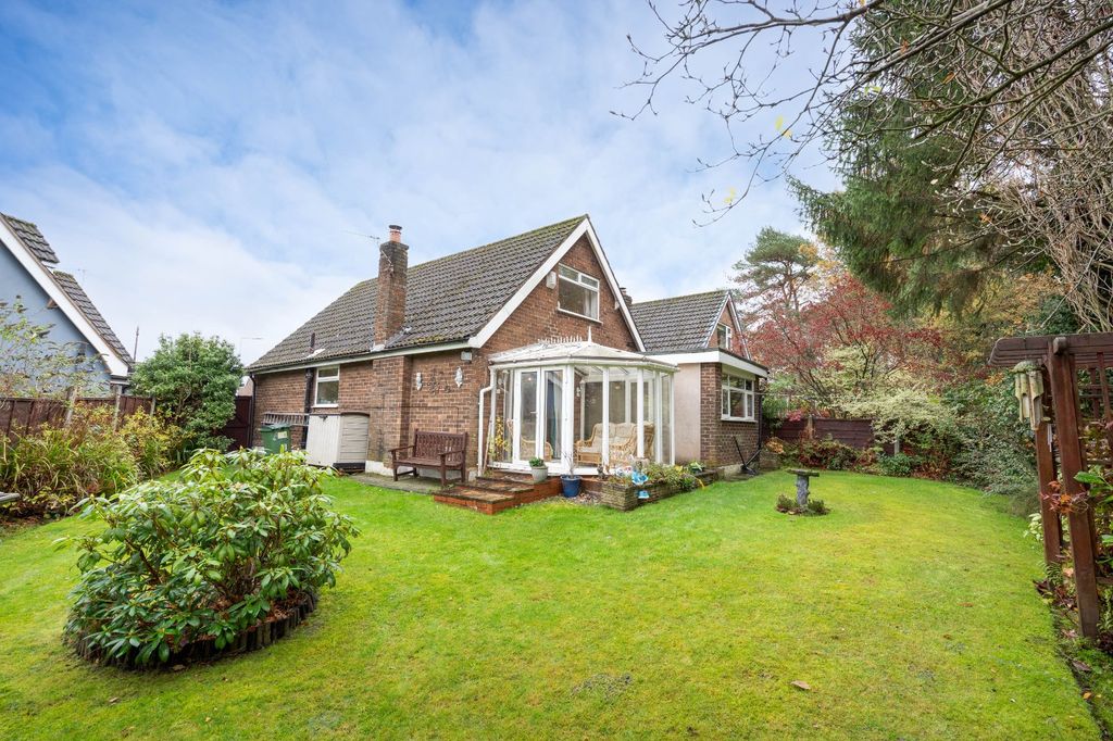 Property photo 1 of 23 Picture No. 17