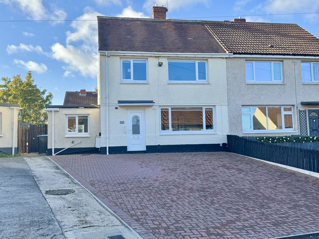 Property photo 1 of 16 Img_4139