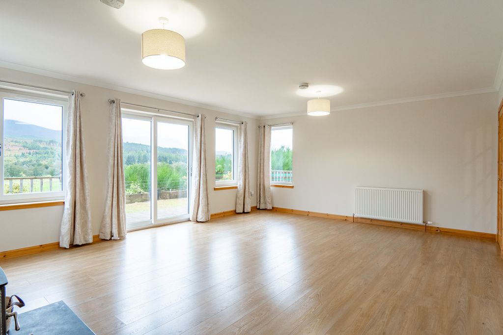 Property photo 2 of 44