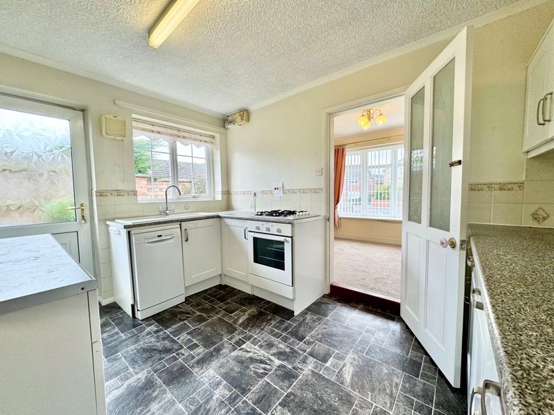 Property photo 3 of 19 Kitchen View