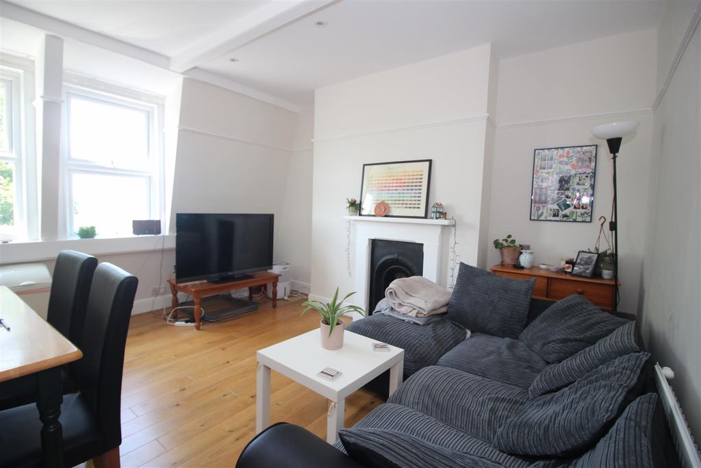 Property photo 2 of 14 Img_2092.Jpg