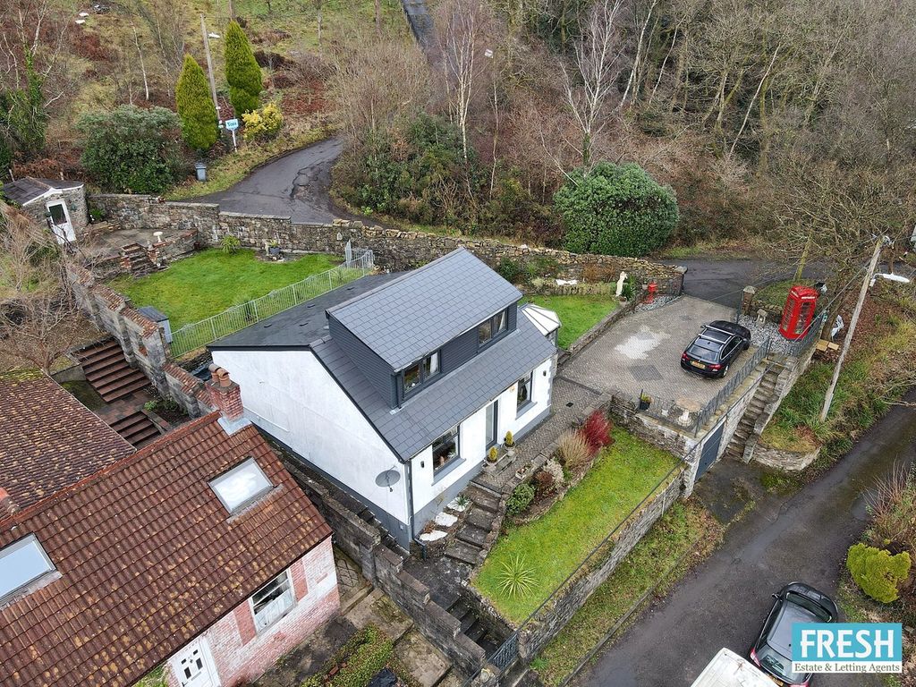 Property photo 1 of 37