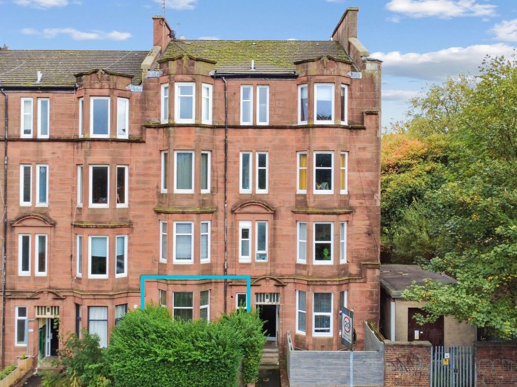 Property photo 2 of 13 4613722