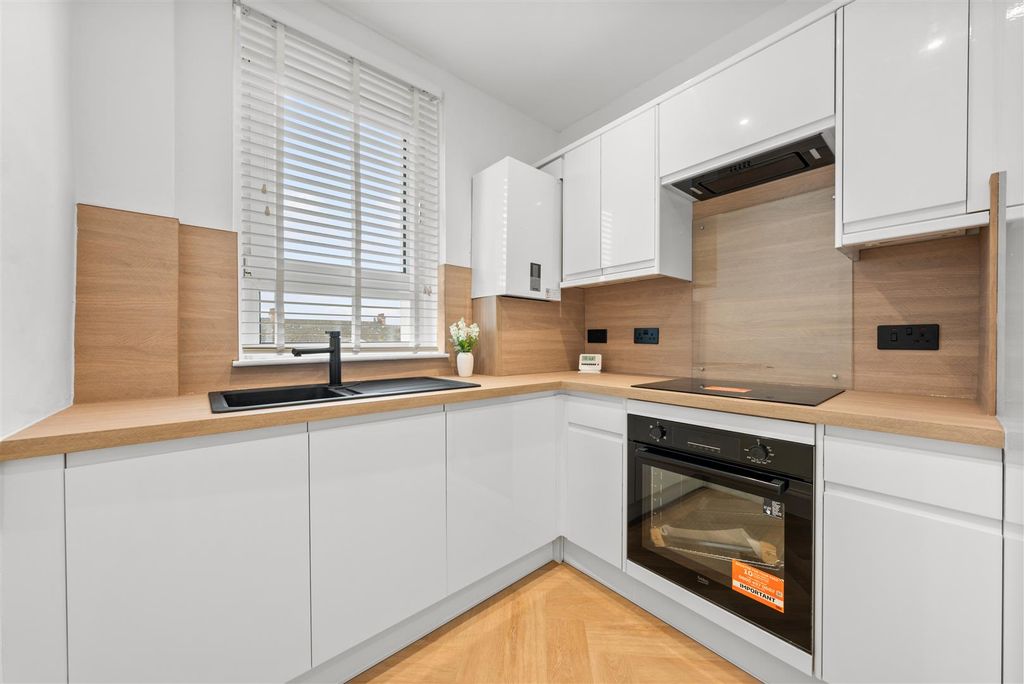 Property photo 2 of 19 Dsc07643.Jpg