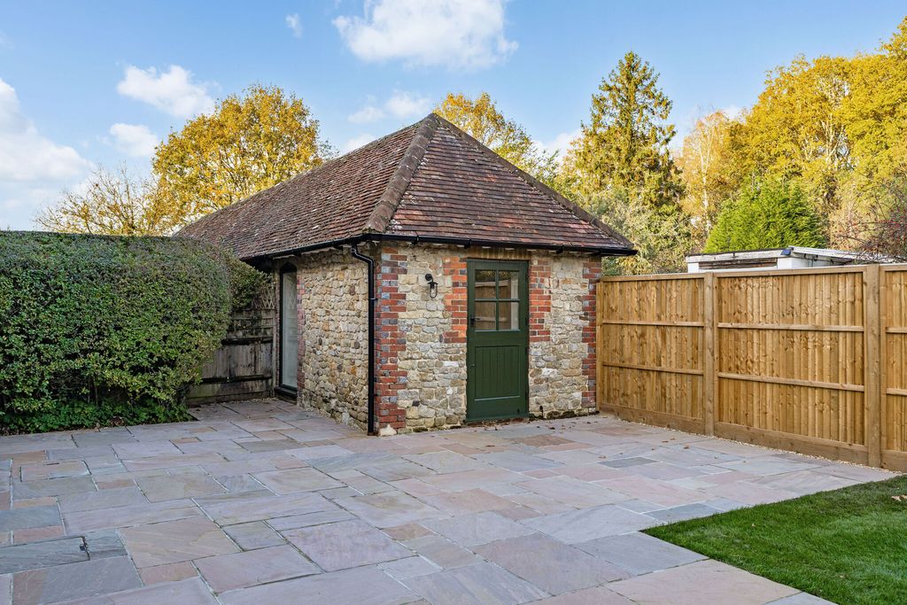 Property photo 2 of 15 2